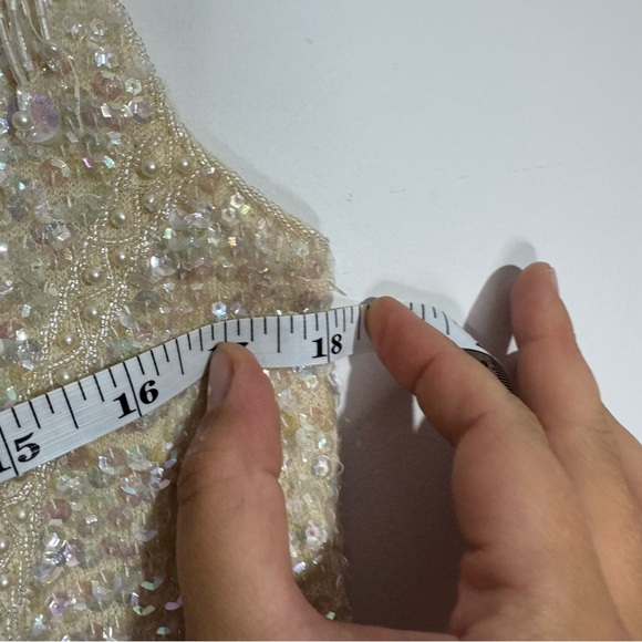 Vintage Alexander’s Beaded Sequin Wool Shell Top Hong Kong L - Picture 9 of 10